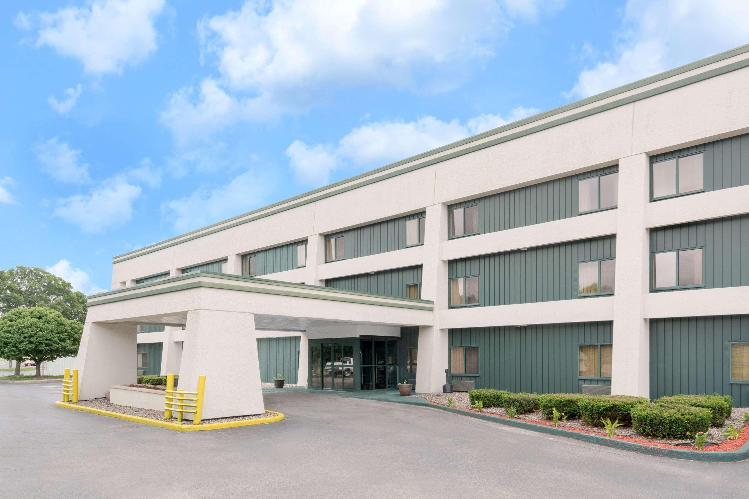 Baymont By Wyndham La Crosse/Onalaska Kültér fotó